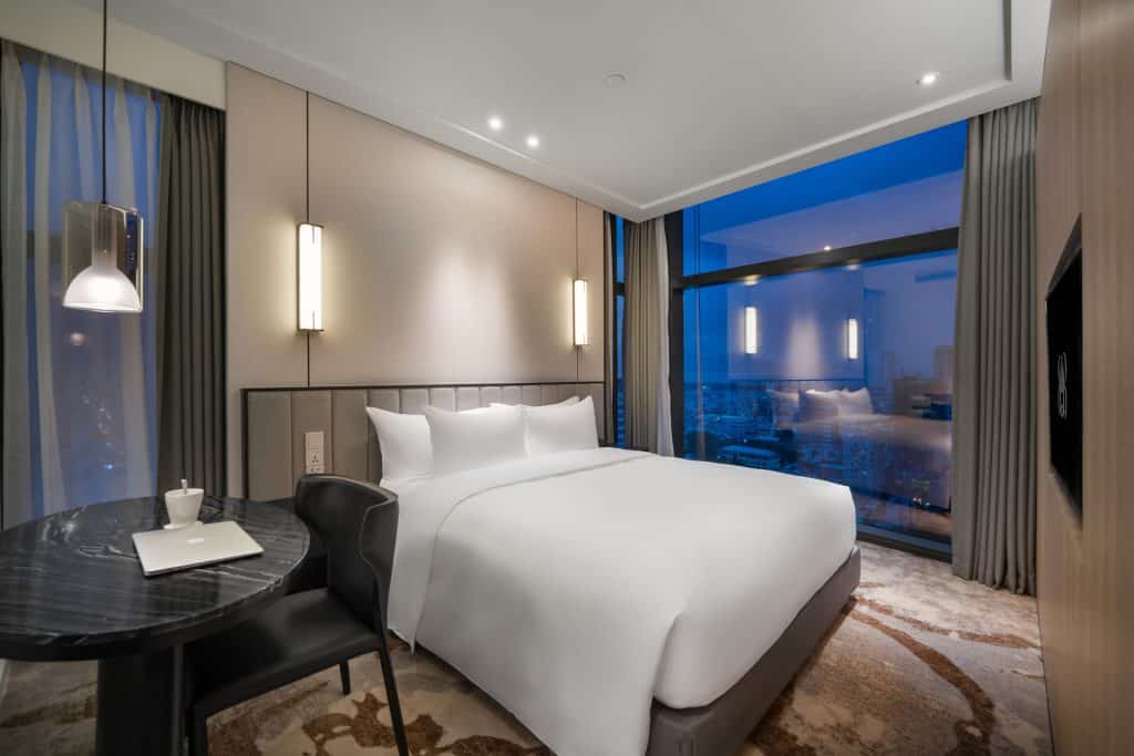 Premium Club King Room | Bay Capital Da Nang Hotel