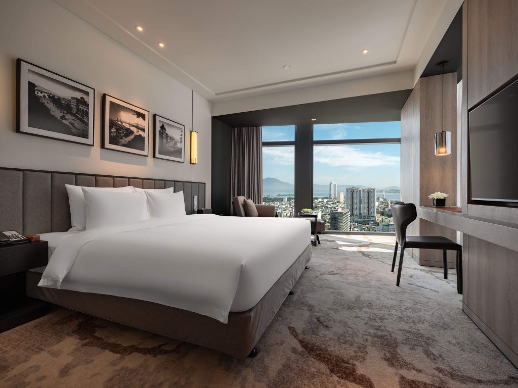 Deluxe King Room | Bay Capital Da Nang Hotel